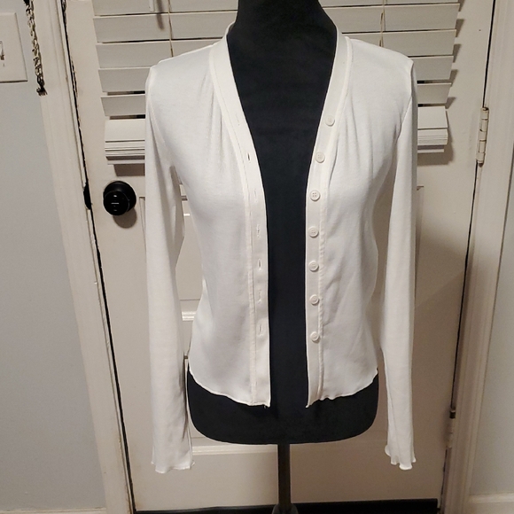 Dazy White Button-Up Cardigan - Picture 1 of 8